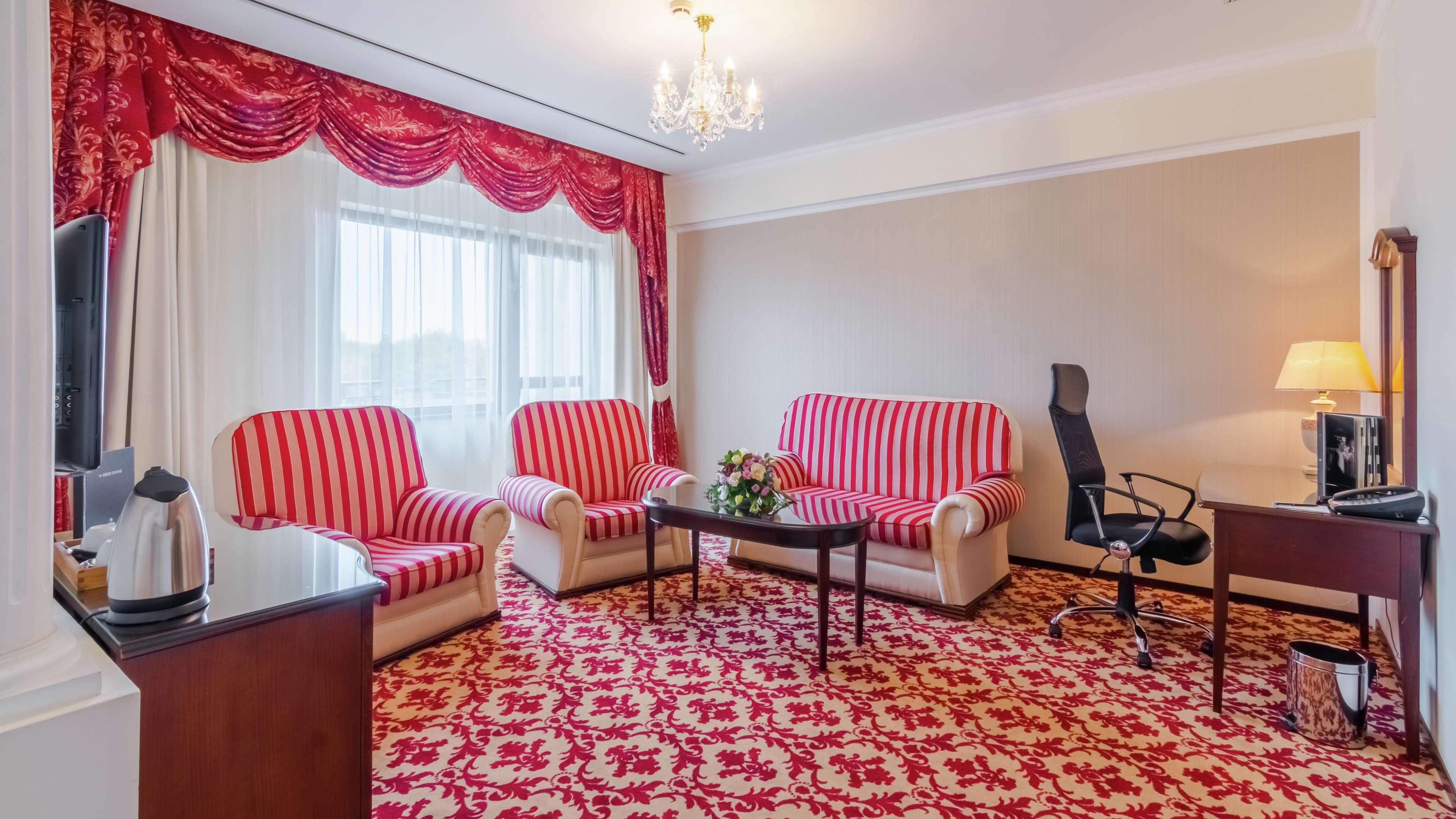 ฮิลตัน ซิบุย โฮเต็ล Hotel ซีบิว ภายนอก รูปภาพ