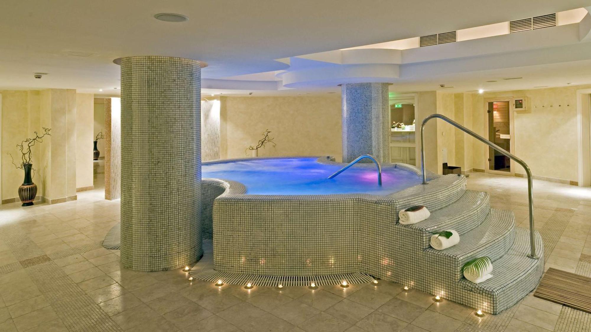 ฮิลตัน ซิบุย โฮเต็ล Hotel ซีบิว ภายนอก รูปภาพ