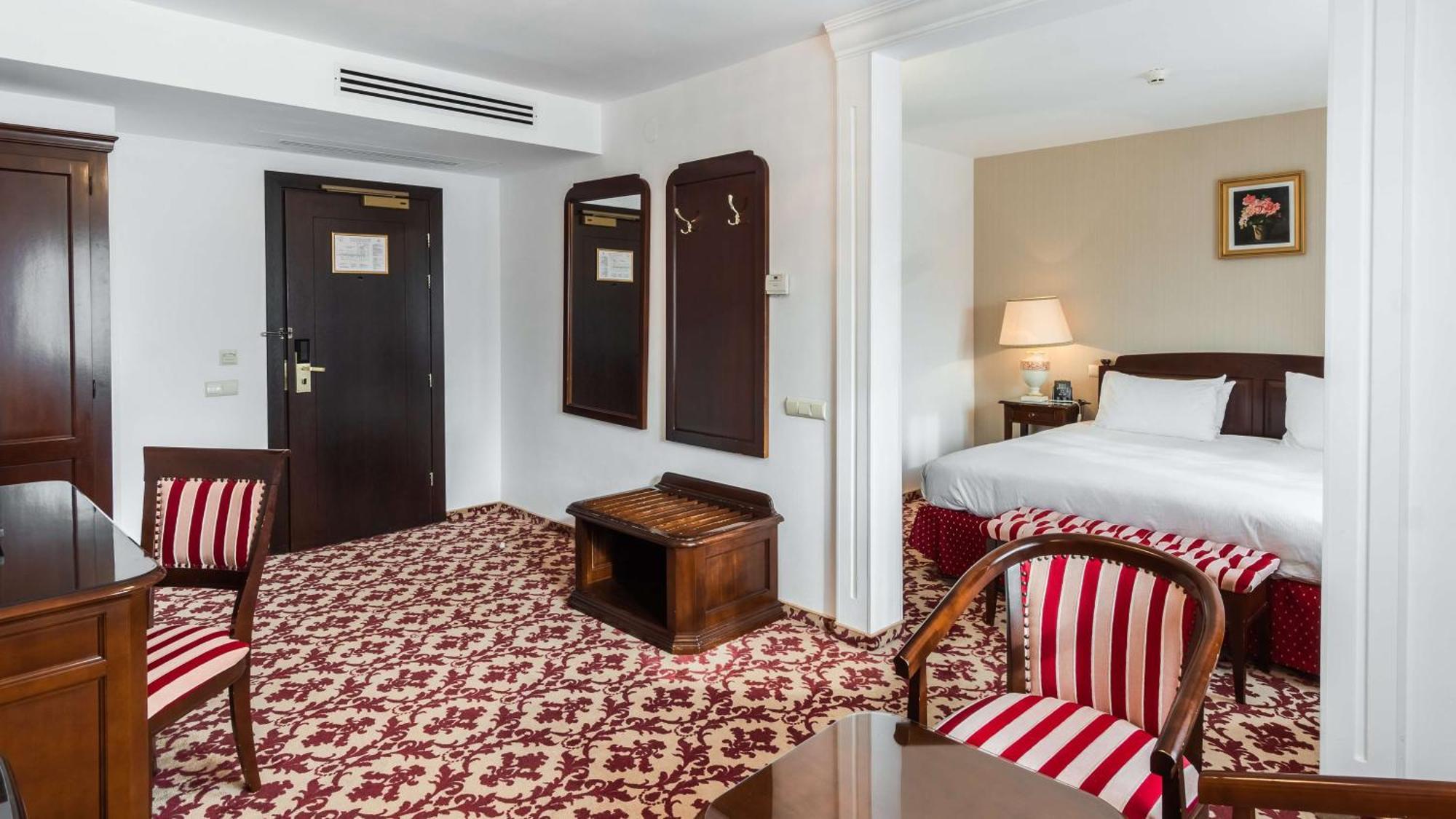 ฮิลตัน ซิบุย โฮเต็ล Hotel ซีบิว ภายนอก รูปภาพ