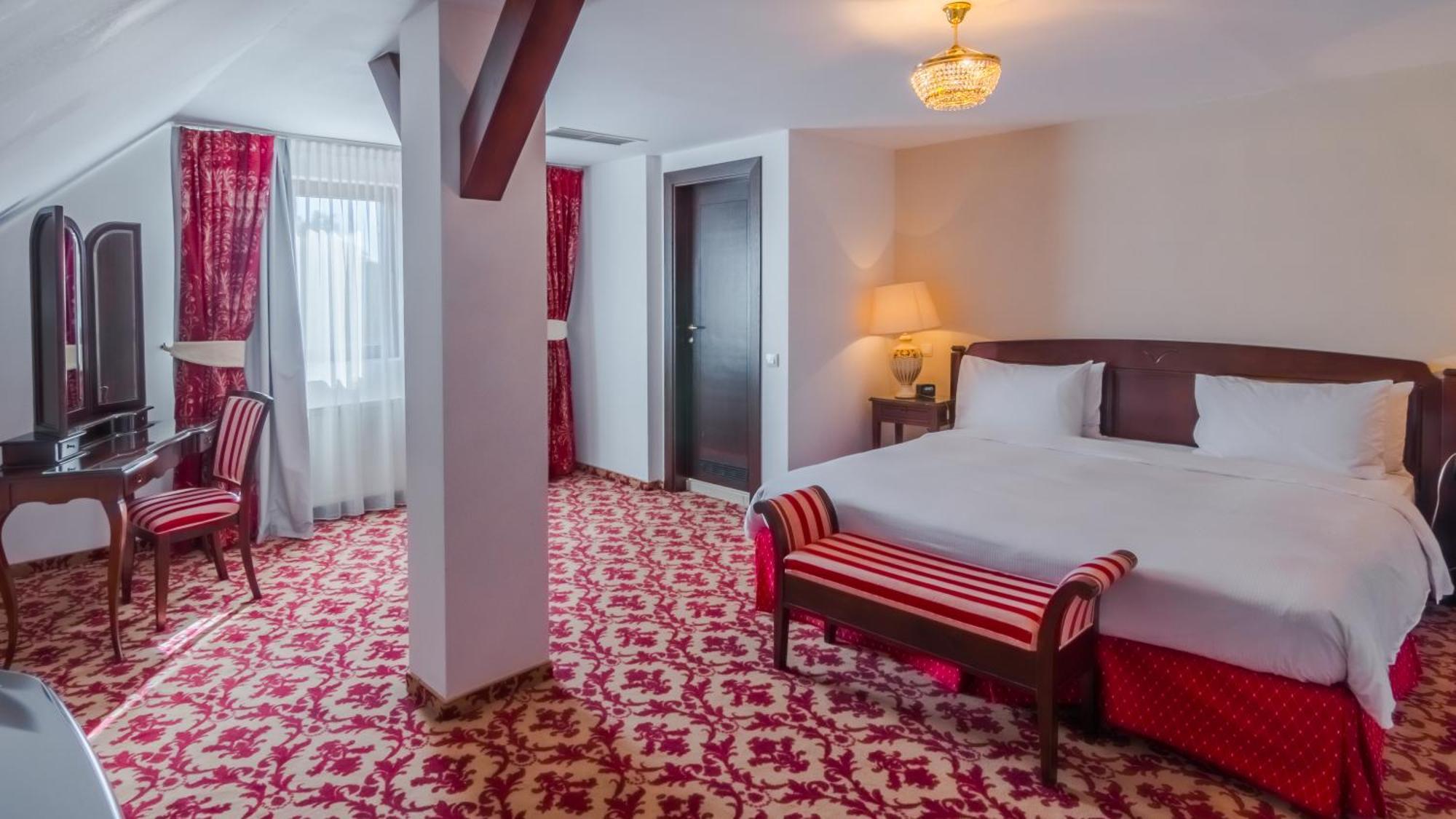 ฮิลตัน ซิบุย โฮเต็ล Hotel ซีบิว ภายนอก รูปภาพ